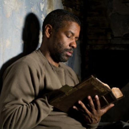Lorice Washington's sibling, Denzel Washington, is religious like her.